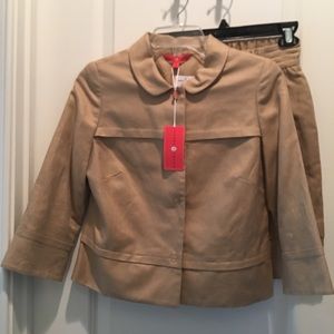 Ivanka Trump linen suit